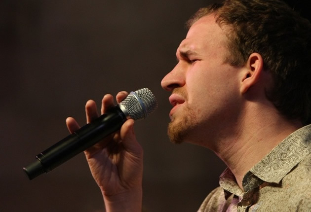 Praise teams are NOT entertainers