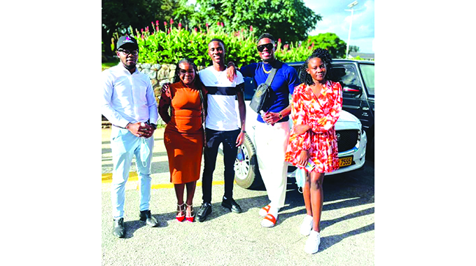 Zim youths promoting gender equality