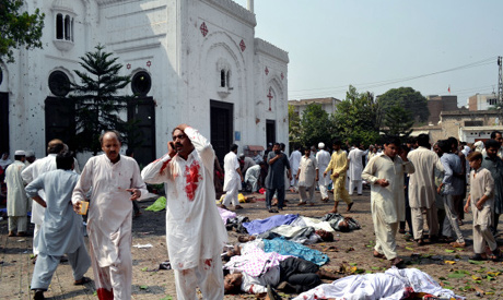 Pakistani Christians protest after church attack kills 81