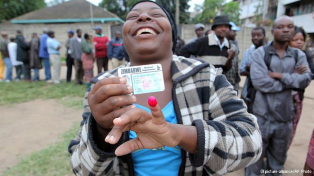 People voting