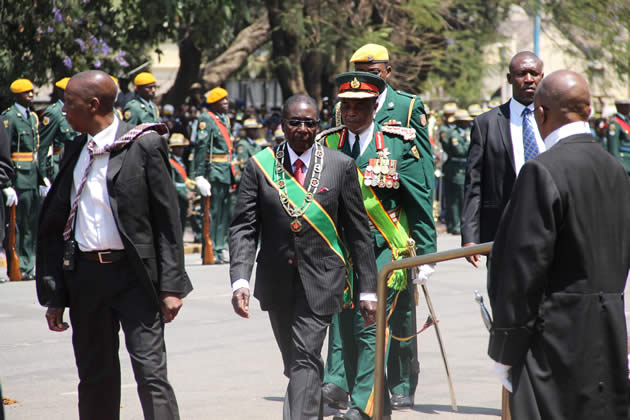 President after inspection of Guard of Honour.