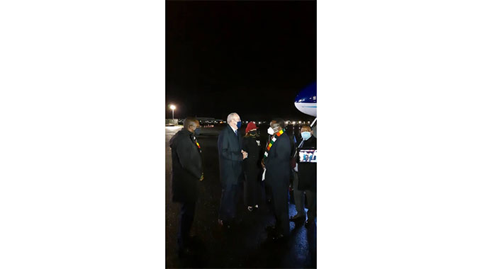 President arrives in Glasgow