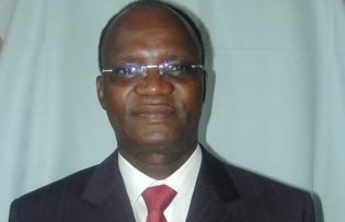 Prof Moyo
