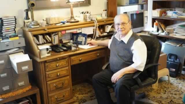 Ronald Wayne does not have any Apple products in his Nevada home