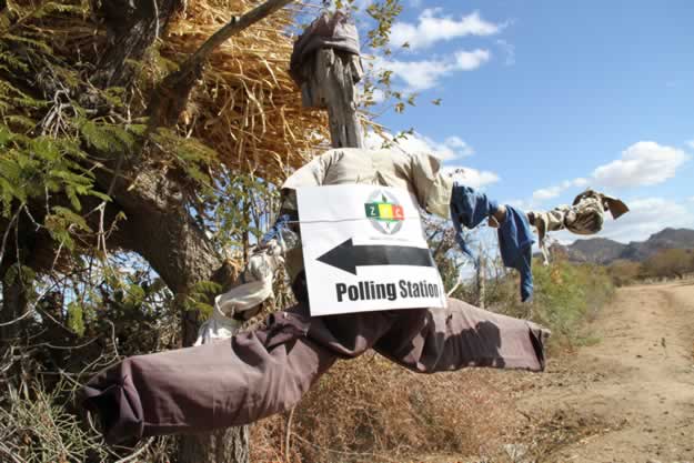 A Scare-crow is used to direct voters to a polling station in Buhera South. -Pic by Munyaradzi Chamalimba.