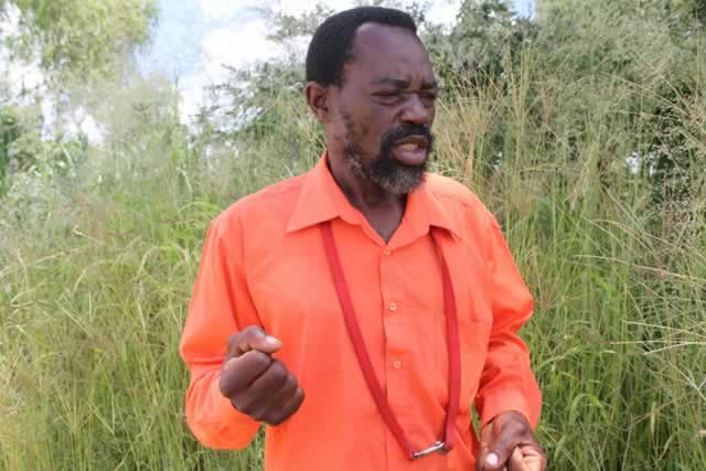 Udza mwana baba vake