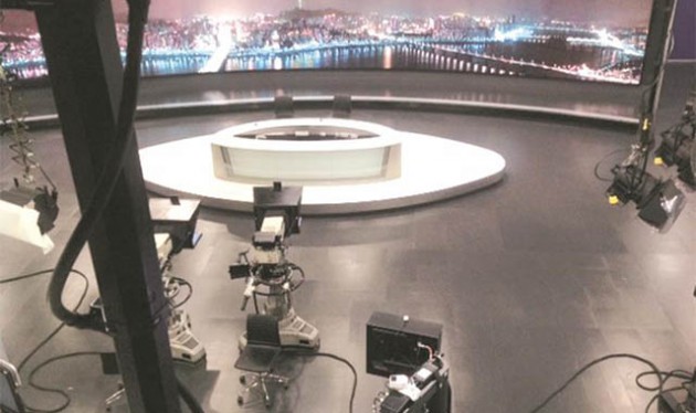 Seoul Broadcasting System Ultra HDTV news anchor-room