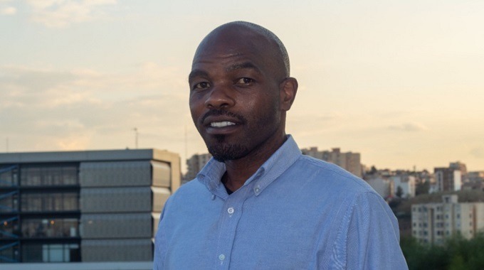 Vatambi baiwai nhomba: SRC