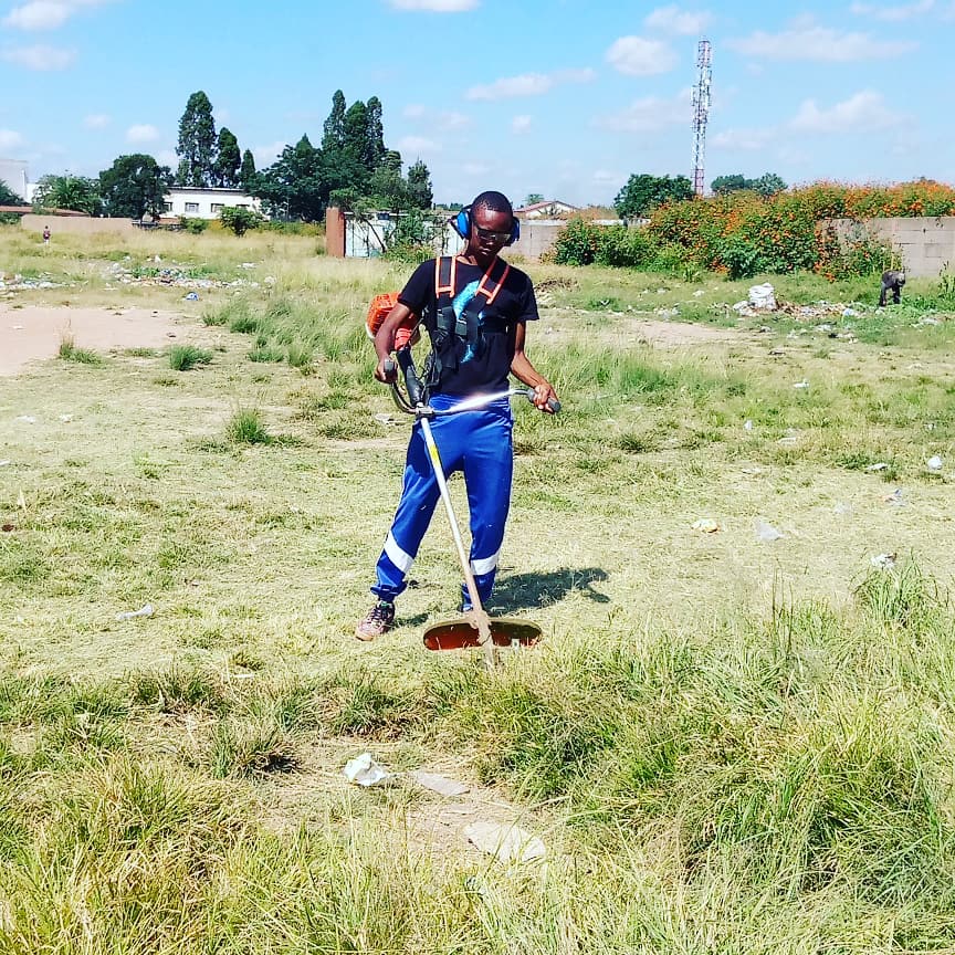 Vechidiki voramba  kuchapa muMbare