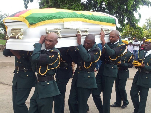 The body of Cde Gwanzura arriving at Stodart Hall (Pic by Elita Chikwati)