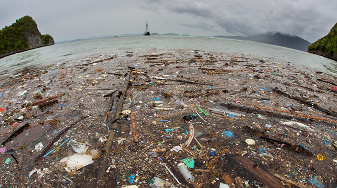 Plastic pollution threatens marine economy