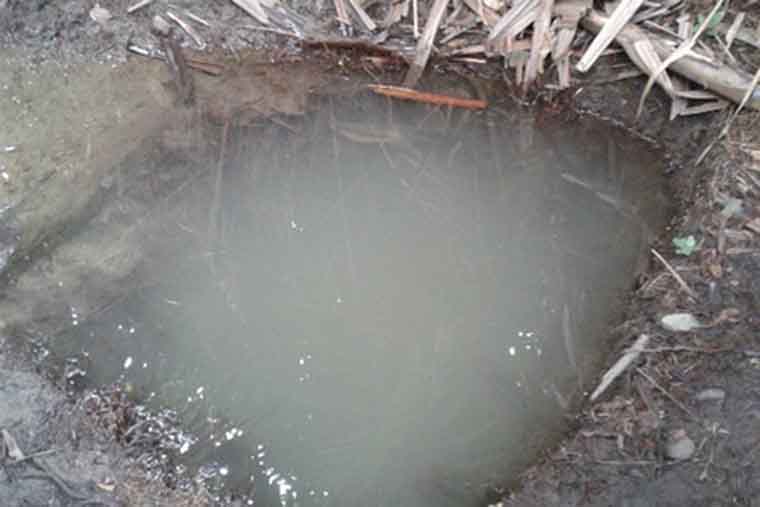 Toddler falls into neighbour’s well