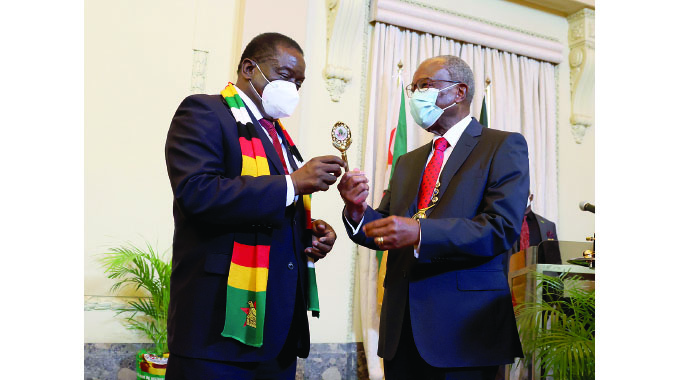 President honoured in Maputo