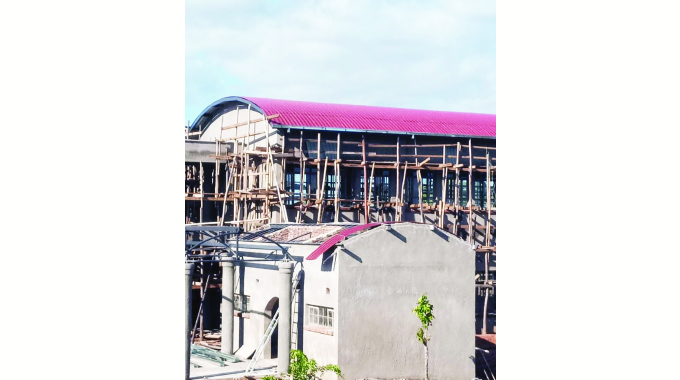 Workers start occupying Siakobvu government complex
