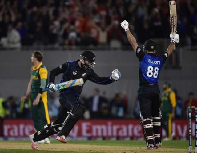 Grant Elliott sinks Proteas
