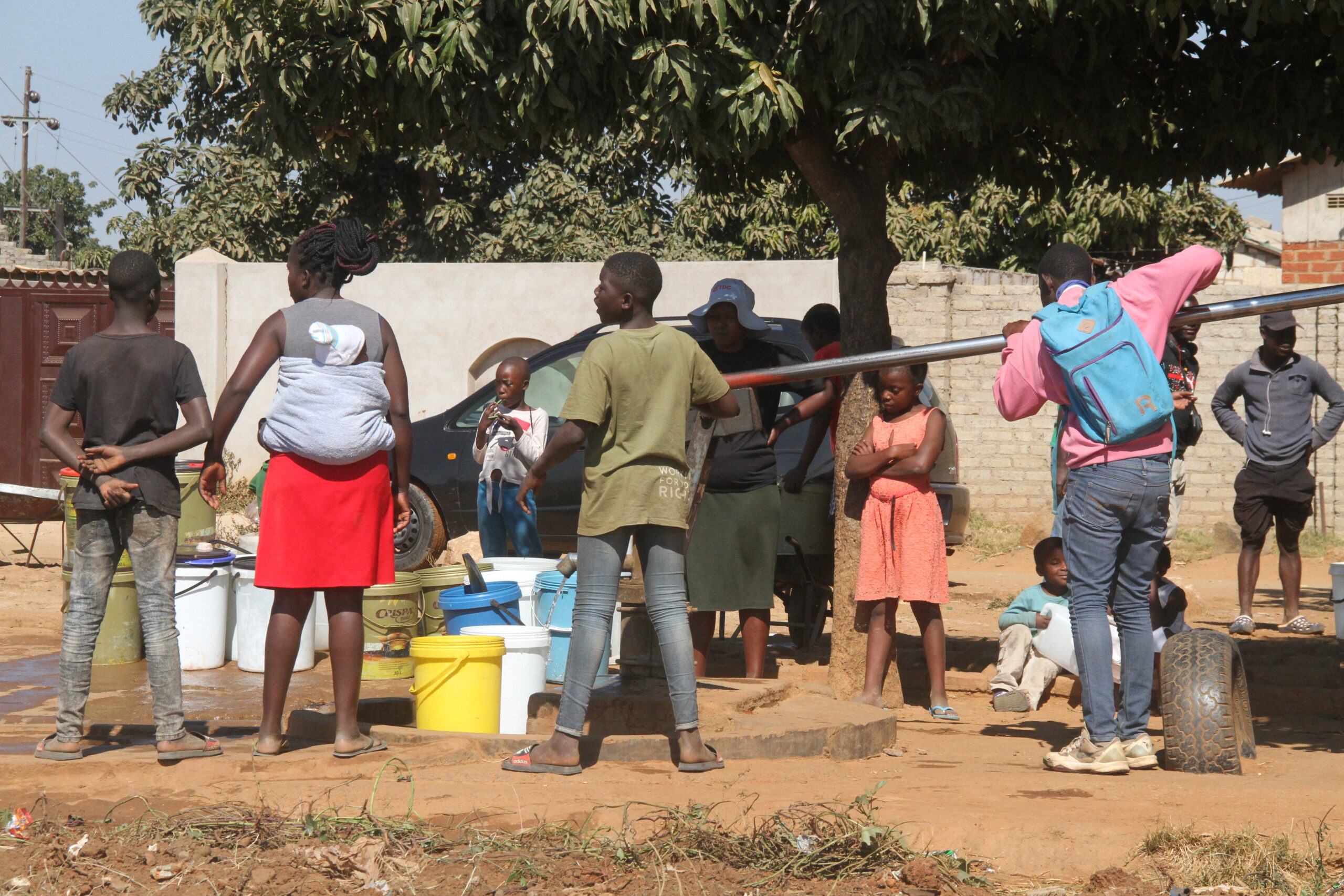 Mvura yanetsa kuChitungwiza