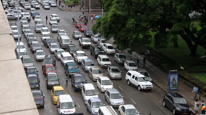 JUST IN: Heavy flow of traffic ahead of festive holidays