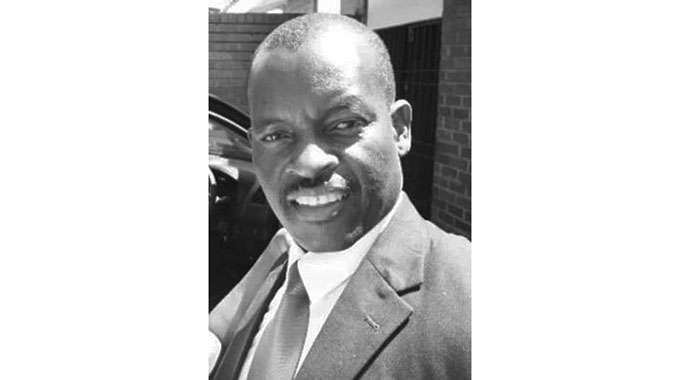 Masvingo Teachers’ College principal dies in crash
