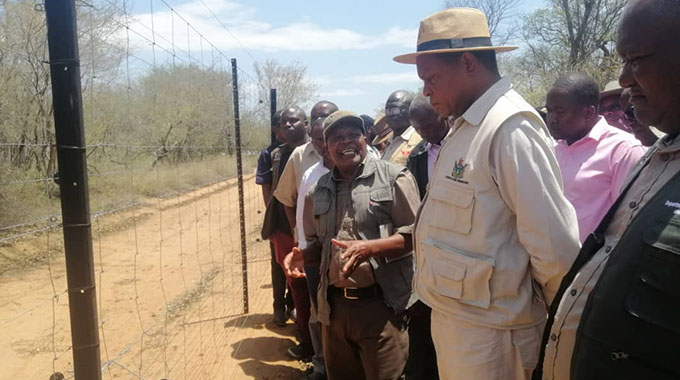 Government commissions US$3 million Gonarezhou fence