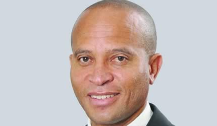 Demutualisation hits snag