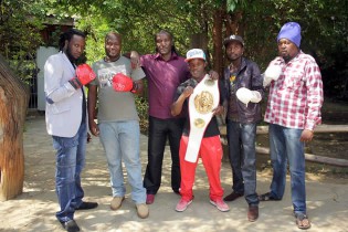 Clash of the giants . . . (From left) Guspy Warrior, Sniper Storm, music promoter Chipaz Chimbodza, boxer Tapiwa Tembo, Killah T and emcee Godfatha Templeman get ready to rumble