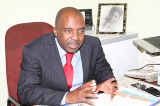 Dr Chimedza