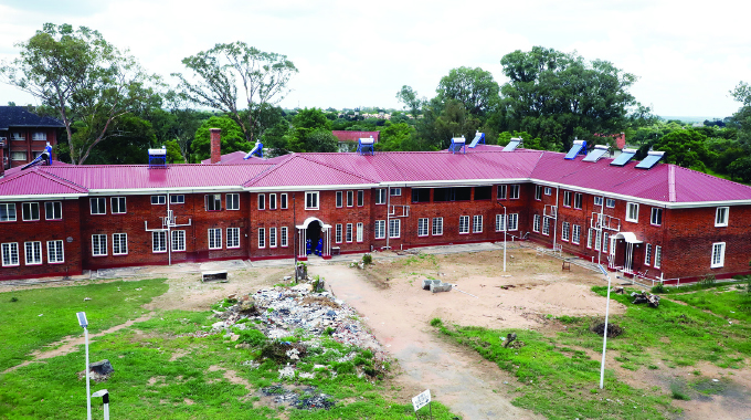 Mpilo junior doctors move into new quarters