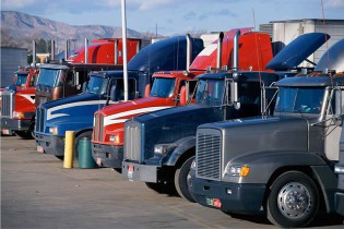 heavy-duty-trucks-semi-big-rigs-opt