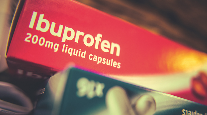 Study Finds Ibuprofen Likely Doesn’t Make COVID-19 Symptoms Worse