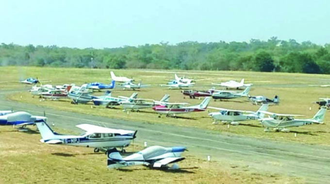 Daredevil stunts dazzle crowds at 50th air rally in Kariba