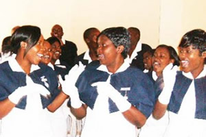 Health workers threaten strike