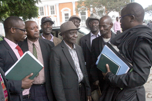 Governor bribed chief, court told
