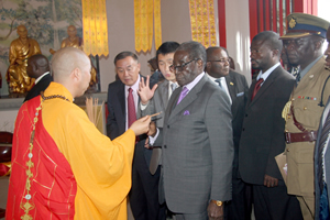 President commissions multi-million dollar hotel in Mutare