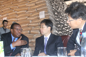 China donates US$14m goods