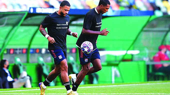 Lyon touch Zim hearts