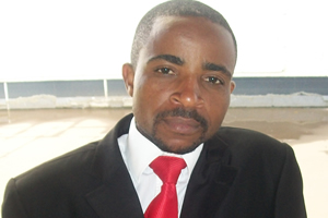Mike Mopo calls it quits . . . passes baton to son Potipher