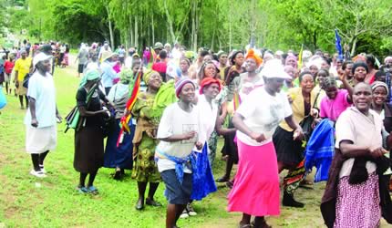 RioZim workers demand bonuses, leave payment