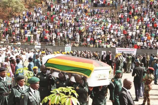Hero Sakupwanya buried