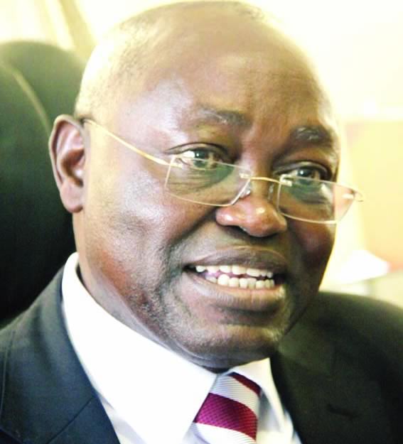 Jonathan Samkange . . . top earner . . . US$1 000 per hour.