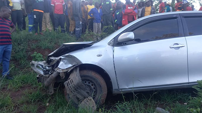 Toyota Allion rams into vendors