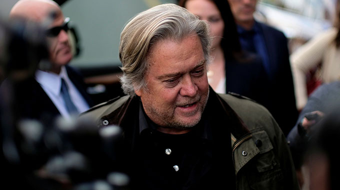 Former Trump adviser arrested for wall fraud