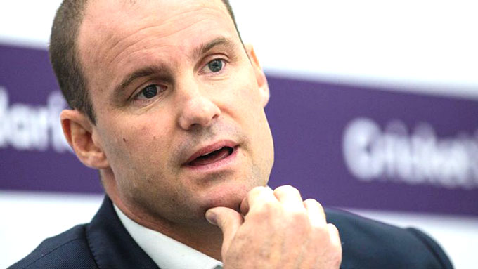 Strauss resigns