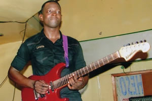 Sulu in maiden live DVD act