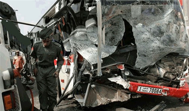 41 perish in bus, truck collision