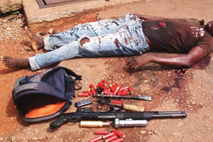 3 bank robbers killed in shootout