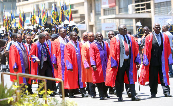 Advance development, chiefs told