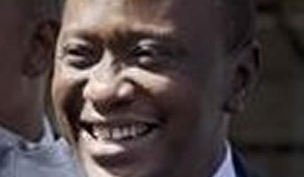 Kenyatta invited to Britain