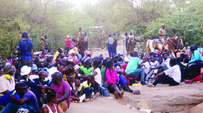 632 arrested as Zim-SA tighten border security