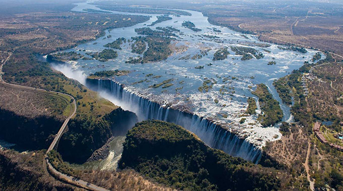 Editorial Comment: Zambezi flows: Good news in hard times