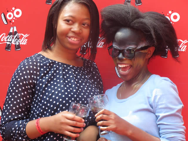 winners of cocacola fish the bottle enjoyed a glsss of coke each (51)-(picture by Rumbidzai Bwanya)